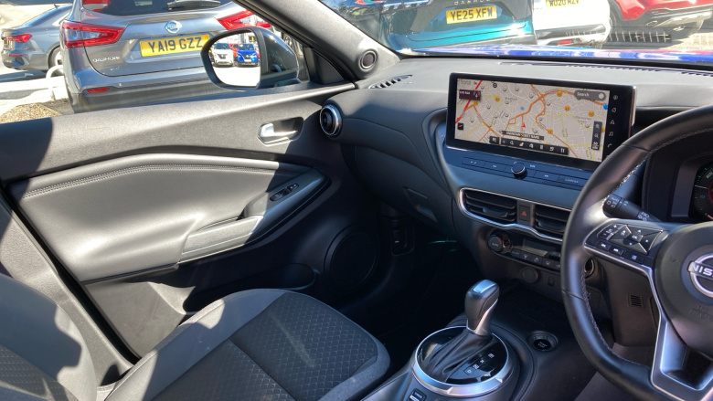 Nissan Juke 1.6 Hybrid N-Connecta 5dr Auto Hybrid Hatchback